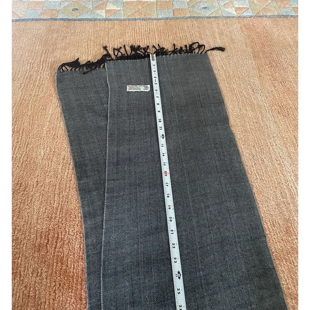 Cashmere Feel Italy Design Scarf Gray Herringbone Fringed 58”x12.5” Unisex